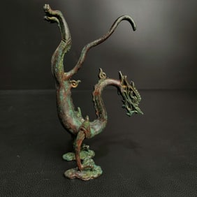 An Exquisite Bronze Dragon Ornament