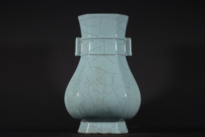 An Exquisite Guan yao Celadon Glazed Double-Ears Vase