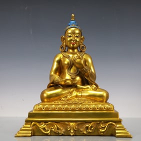 A Exquisite Gilt Bronze Statue of Avalokitesvara