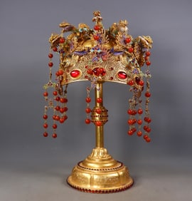 An Exquisite Gilt Bronze Inlaid Gems Dragon Pattern Hair Band