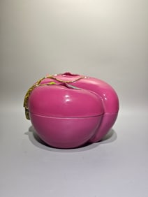 An Exquisite Famille-Rose Ruby Red-Glazed Peach-Shaped Box