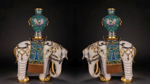 A Exquisite A pair of Cloisonne Elephant Ornament