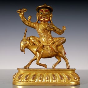 An Exquisite Gilt Bronze Buddha statue