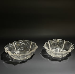 A Pair of Exquisite Crystal Bowl