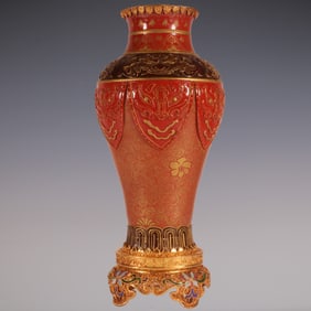 An Exquisite Iron-Red Painted Gold Beast-Face Pattern Vase