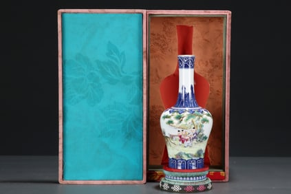 An Exquisite Famille-Rose Blue and White Painted Gold Character and Story Pattern with poem Vase
