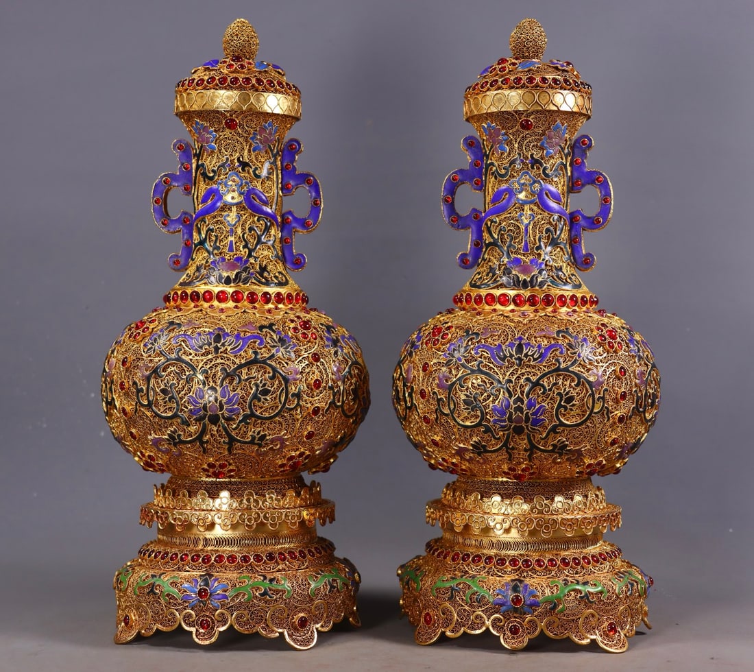 A Pair of Exquisite Gilt Bronze Inlaid Gems Lotus Pattern Double-Ears Vase (1 of 9)