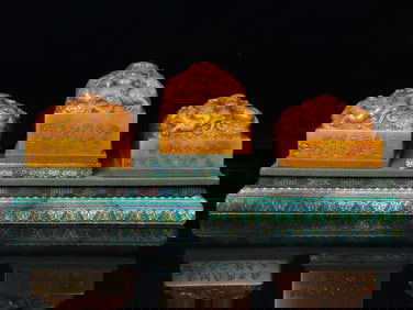 A Set of Fine Shoushan Stone Dragon Pattern Seal Ornament