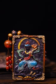 An Exquisite Stone Inlaid Gems Buddha Statue Pattern Brand