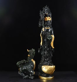 An Exquisite Jasper Cover with Gold Inlaid Gems Statue of Kshitigarbha Bodhisattva
