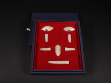 A Set of Fine White Jade Ornament