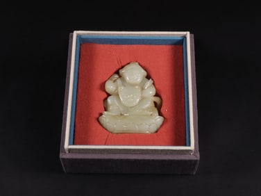 An Exquisite White Jade Figure Ornament