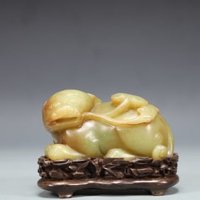 A Exquisite Archaic Jade Auspicious Beast Ornament