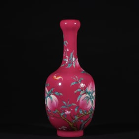 An Exquisite Enamel Bats and Peach Pattern Vase