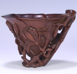An Exquisite Huanghuali wood Flower Pattern Cup