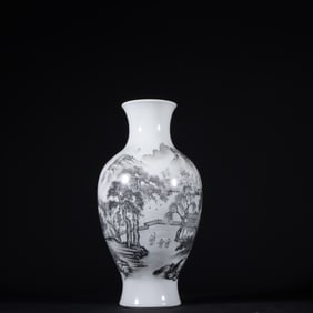 An Exquisite Ink Color Landscape and Figure Pattern Vase