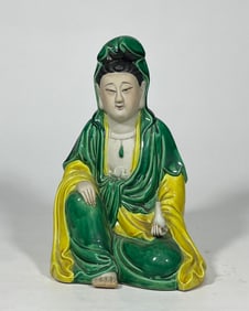 An Exquisite Biscuit Statue of Avalokitesvara