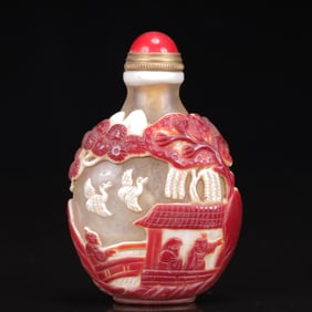An Exquisite Glass Landscape and Figure Pattern Snuff Bottle