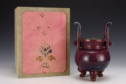 An Exquisite Jun yao Purple Glazed Double-Ears and Tripod Censer