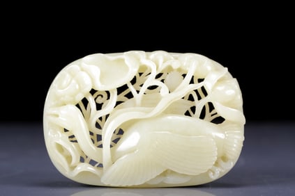 An Exquisite White Jade Hollow Goose Pendant