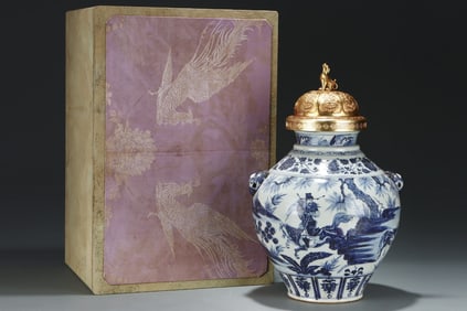 A Huge Blue and White Figure and Story Pattern Beast-Ears Jar with Cover