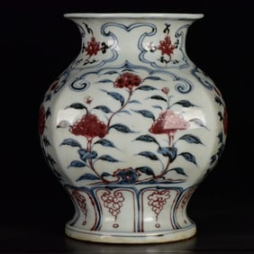 An Exquisite Blue and White Underglaze-Red Flower Pattern Vase