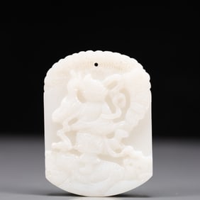 An Exquisite White Jade Figure Pattern Pendant, with poems
