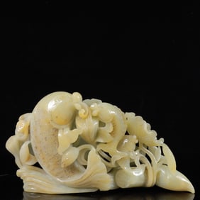 An Exquisite White Jade Fish Ornament