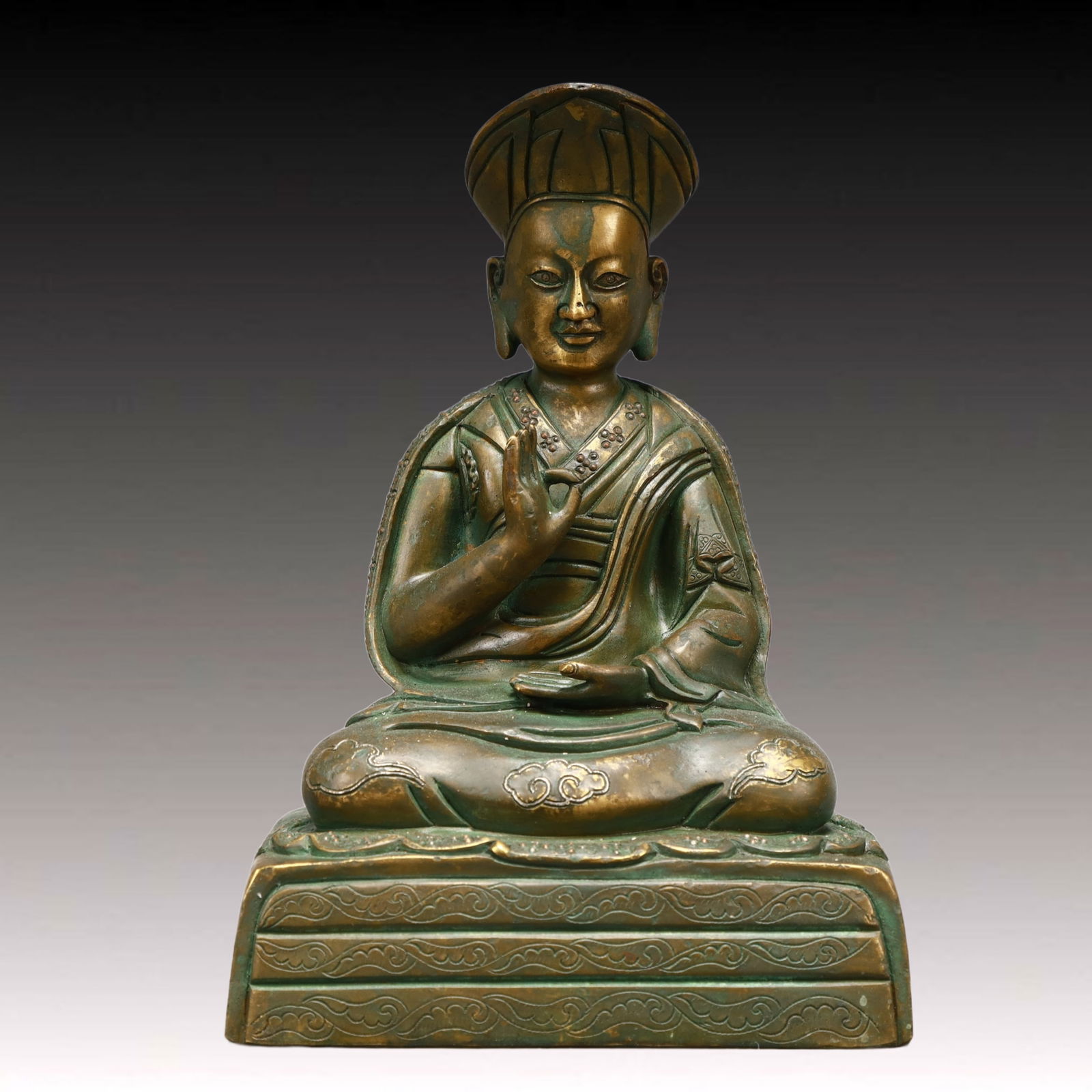 A Solemn Bronze Statue of Guru (1 of 9)