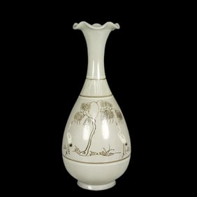 A Rare Goryeo Celadon Crane Pattern Vase