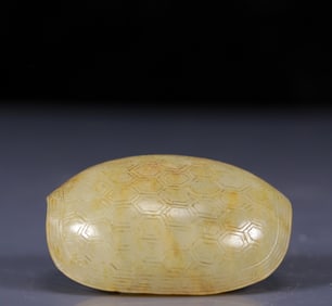 An Exquisite White Jade Turtle  Ornament