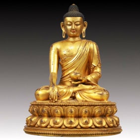 A Solemn Gilt Bronze Statue of Sakyamuni
