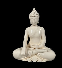 An Exquisite Blance-De-Chine Statue of Sakyamuni