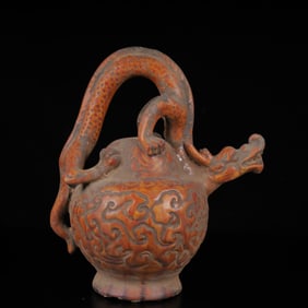 An Exquisite Tang Tri-Color Glazed Pottery Dragon Pattern Ewer