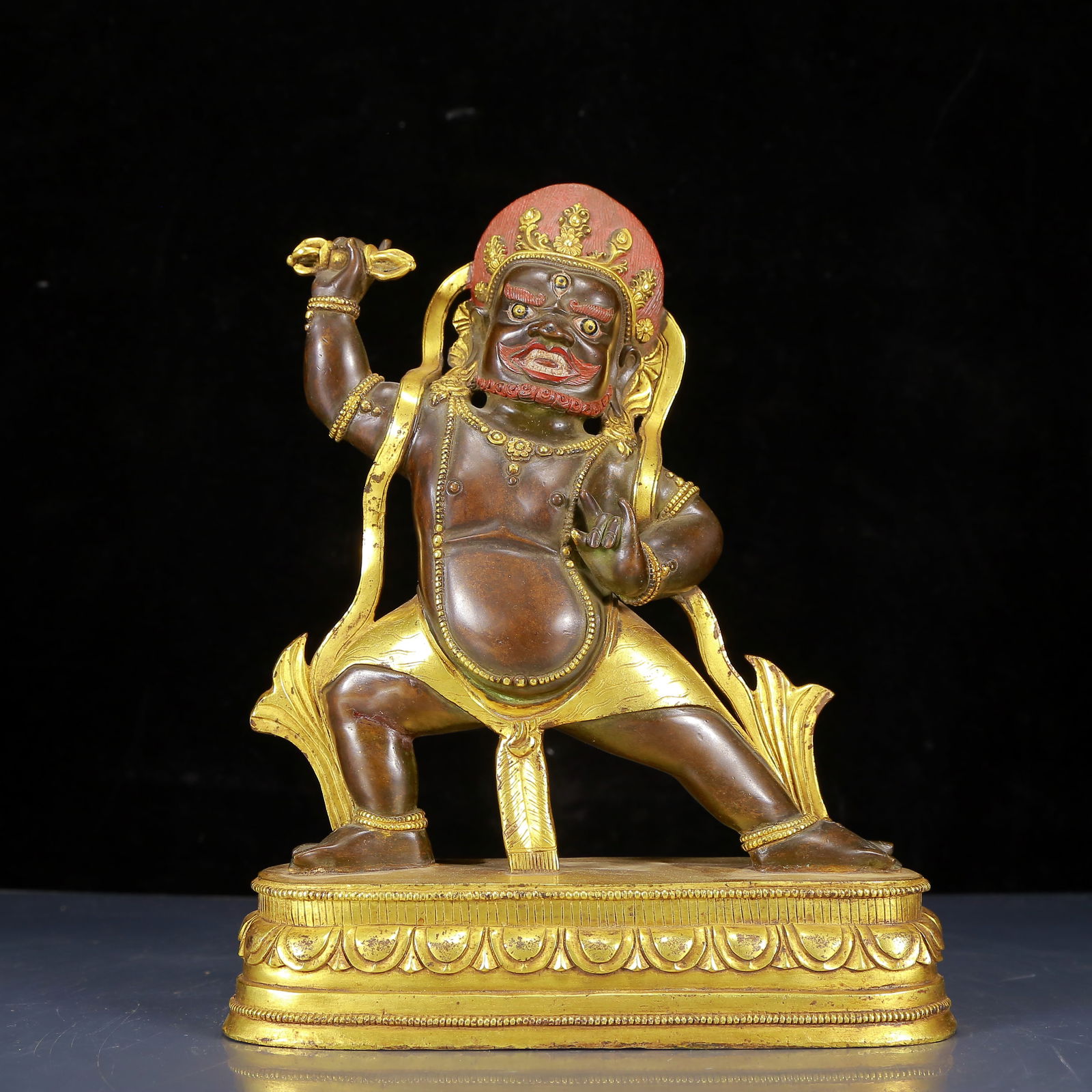 A Solemn Gilt Bronze Statue of Vajra (1 of 9)