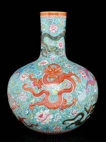 An Exquisite Famille-Rose Green Ground Painted Gold Lotus Pattern Dragon Pattern Vase