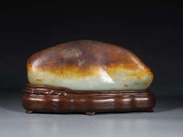 An Exquisite White Jade Ornament