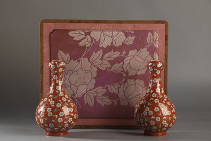 A Pair of Exquisite Famille-Rose Coral Red Glazed Flower Pattern Vase