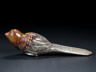 An Exquisite White Jade Bird Ornament