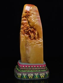 An Exquisite Shoushan Stone Character and Story Pattern Seal Ornament