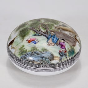 An Exquisite Enamel Character and Story Pattern Box
