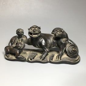 An Exquisite Zitanwood Auspicious Beast Brush Holder