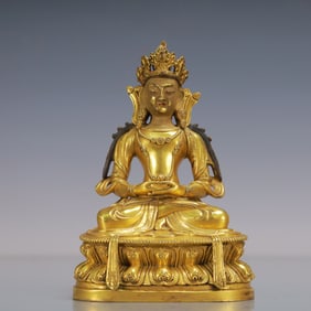 A Exquisite Gilt Bronze Statue of Avalokitesvara