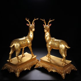 A Pair of Exquisite Gilt Bronze Sika Deer Ornament