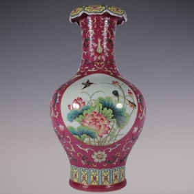 An Exquisite Famille-Rose Ruby Red-Glazed Lotus Pattern Flower and Bird Pattern Vase