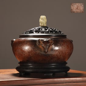 An Exquisite Bronze Inlaid Silver Lotus Pattern Censer
