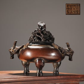 An Exquisite Bronze Grapes Pattern Double-Ears and Tripod Censer