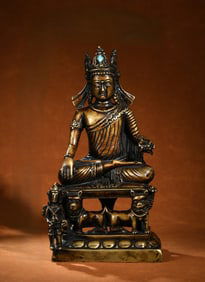 An Exquisite Gilt Bronze Statue of Sakyamuni