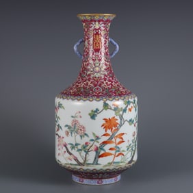 An Exquisite Famille-Rose Ruby Red-Glazed Bats and Peach Pattern Lotus Pattern Double-Ears Vase