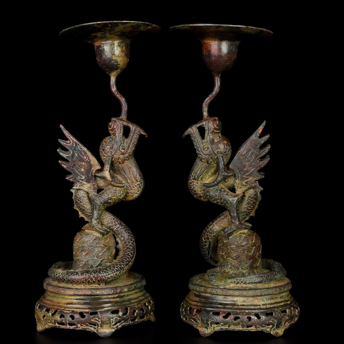 A Pair of Exquisite Bronze Dragon Pattern Candlestick: A Pair of Exquisite Bronze Dragon Pattern Candlestick the Warring States period in China Size:17.3inx7.1in Weight:6kg青铜盘龙灯一对 战国时&#